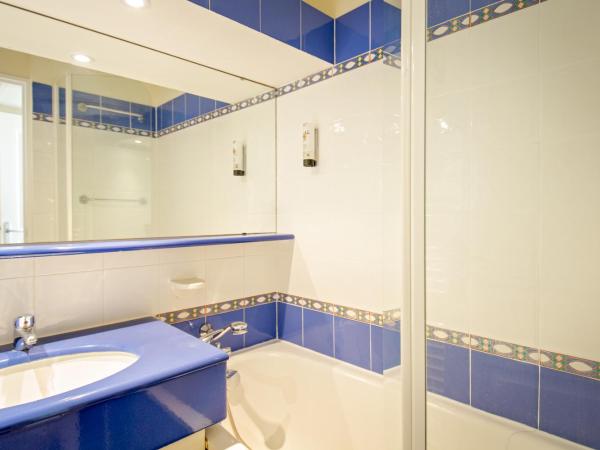 SOWELL Family Port Grimaud : photo 3 de la chambre suite junior