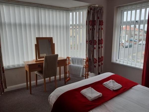Blackpool Abode - Caxton Lodge : photo 4 de la chambre maison 4 chambres