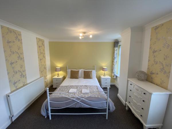 Blackpool Abode - Caxton Lodge : photo 1 de la chambre maison 4 chambres