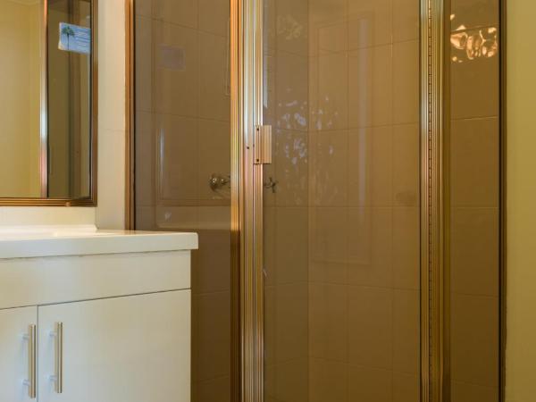 Lancaster Court Motel : photo 5 de la chambre chambre double standard