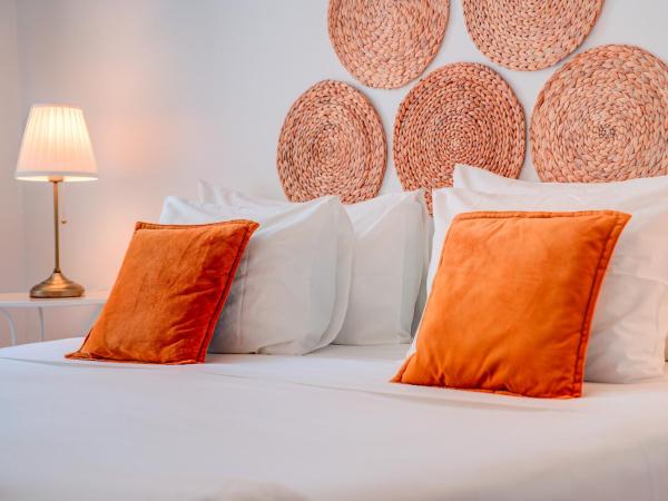 Chalet D´Ávila Guest House : photo 1 de la chambre chambre double ou lits jumeaux standard avec salle de bains commune