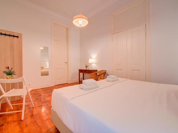 Chalet D´Ávila Guest House : photo 8 de la chambre chambre double Économique avec salle de bains commune