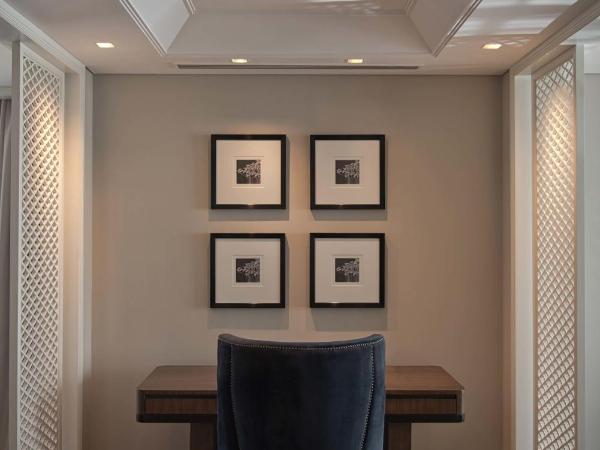 Taj Dubai : photo 6 de la chambre suite de luxe - vue sur la burj