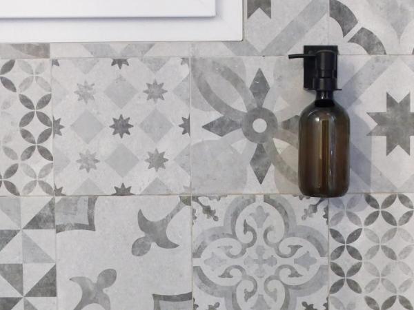 Domus 19 : photo 4 de la chambre chambre double avec salle de bains commune