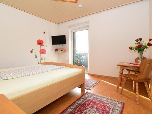 PM-APART Ries Rosina : photo 5 de la chambre chambre double avec balcon