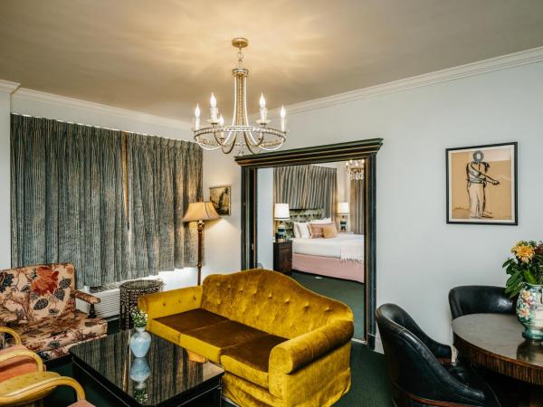 Pontchartrain Hotel St. Charles Avenue : photo 4 de la chambre suite deluxe avec lit king-size