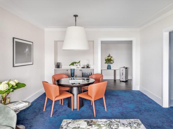 InterContinental Sydney, an IHG Hotel : photo 5 de la chambre 1 king suite harbour bridge view