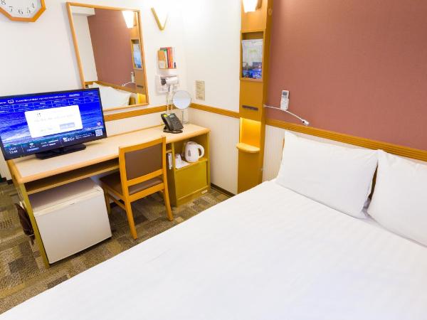 Toyoko Inn Tokyo Nihombashi Mitsukoshi Mae A4 : photo 3 de la chambre chambre double - fumeurs