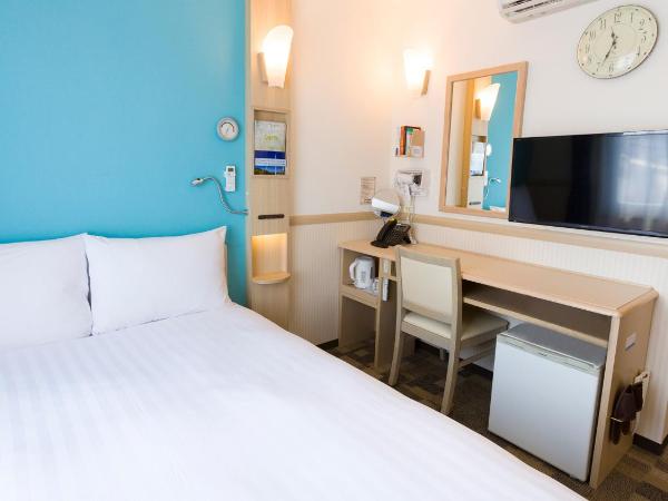 Toyoko Inn Osaka Tenjinbashi-suji Rokuchome : photo 3 de la chambre chambre lit queen-size - fumeurs