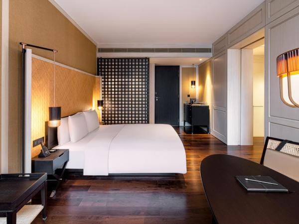 The RuMa Hotel and Residences : photo 1 de la chambre chambre lit king-size deluxe
