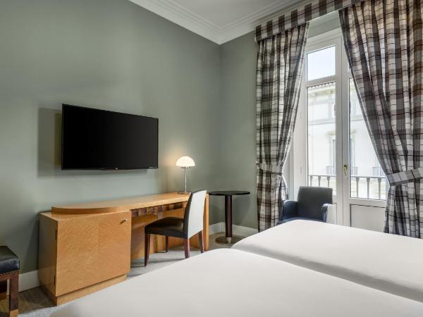 Hotel Larios Málaga : photo 2 de la chambre chambre double ou lits jumeaux