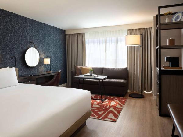 Hyatt Regency San Antonio Riverwalk : photo 5 de la chambre chambre lit king-size avec vue