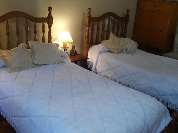 Casa En El Corazón De Mendoza : photo 4 de la chambre chambre double avec salle de bains commune