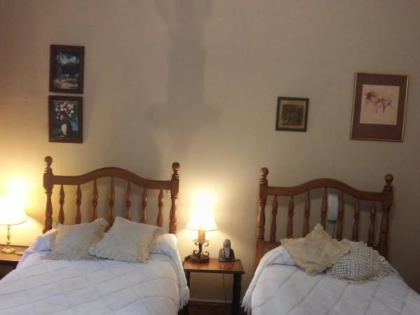 Casa En El Corazón De Mendoza : photo 3 de la chambre chambre double avec salle de bains commune