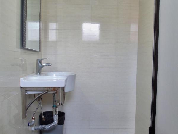 Classic Kinabalu Hotel : photo 4 de la chambre chambre lits jumeaux supérieure