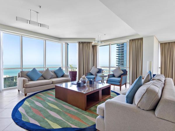 Blue Beach Tower The Walk JBR : photo 4 de la chambre suite premium 4 chambres - vue sur mer
