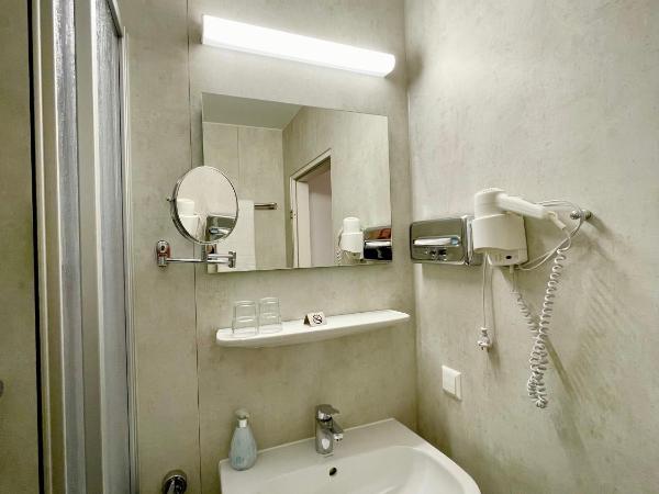 Businesshotel Berlin : photo 10 de la chambre chambre simple premium