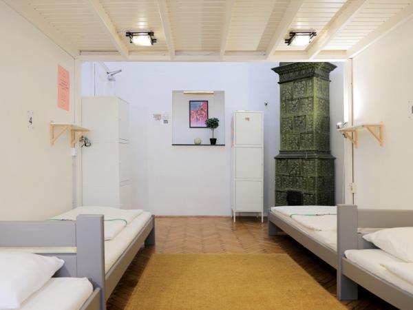 Maverick Ensuites : photo 2 de la chambre lit simple dans dortoir mixte de 6 lits