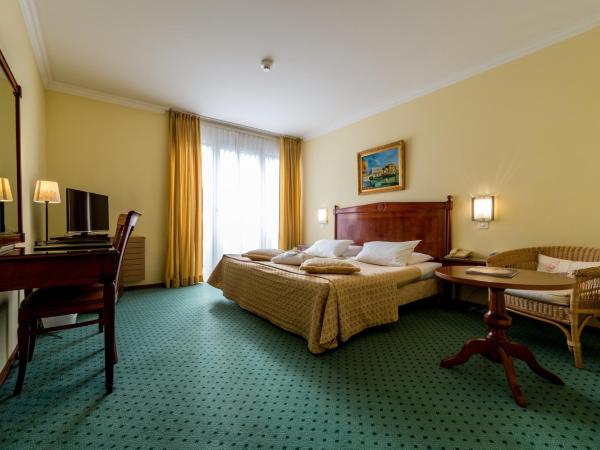 Hotel Churchill : photo 3 de la chambre chambre lits jumeaux supérieure