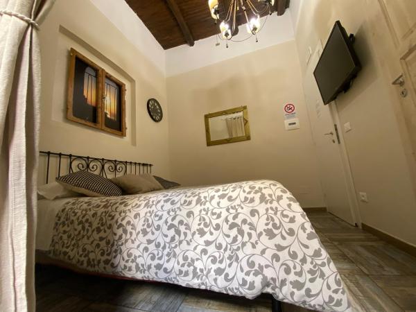 Corso 211 Beds & Suites : photo 4 de la chambre chambre double avec salle de bains privative