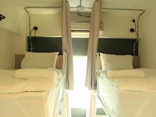 Jam Hostel Bangkok : photo 3 de la chambre lit dans dortoir mixte de 4 lits