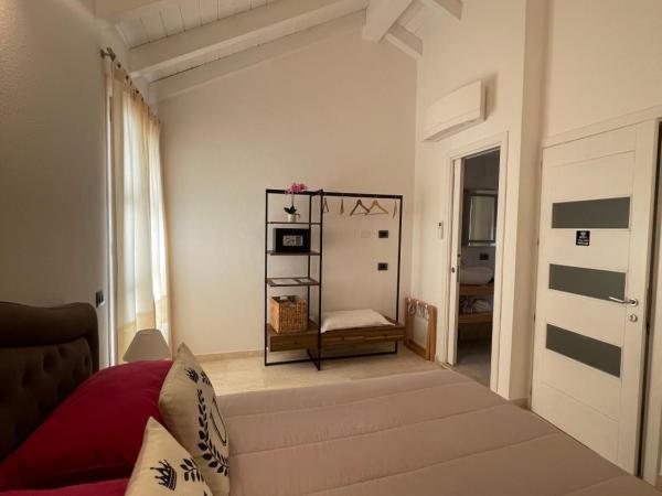 Corso Umberto Rooms : photo 2 de la chambre chambre double supérieure