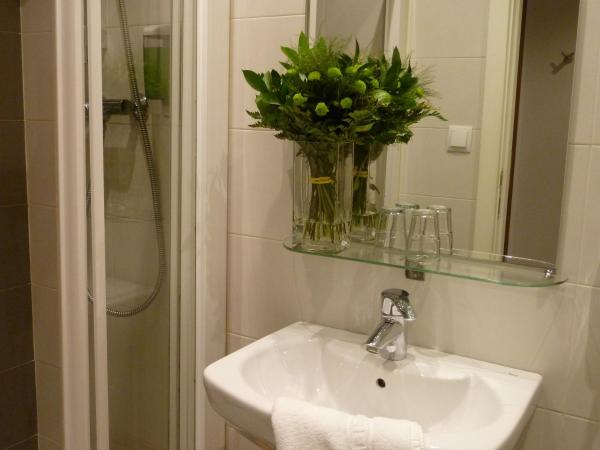 Pensión Gárate : photo 5 de la chambre chambre double ou lits jumeaux