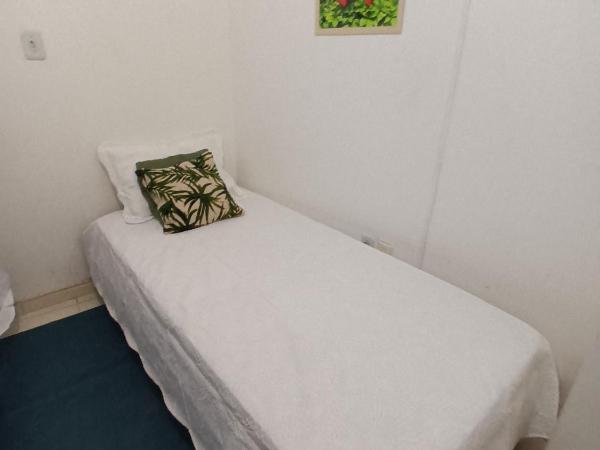 Hostel Palma de Leão : photo 3 de la chambre petite chambre double ou lits jumeaux