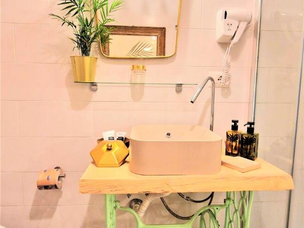 Napoli Tree - Lungomare : photo 4 de la chambre chambre quadruple confort