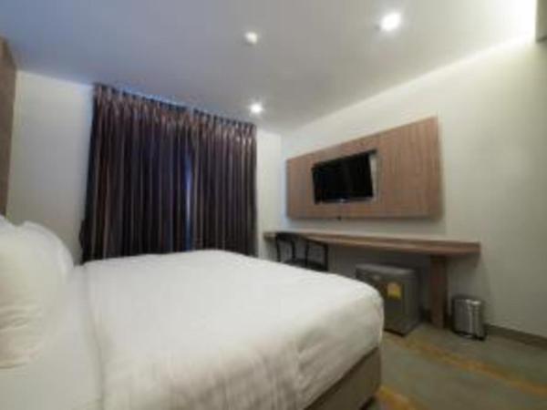 V20 Boutique Jacuzzi Hotel - SHA Extra Plus : photo 5 de la chambre chambre deluxe