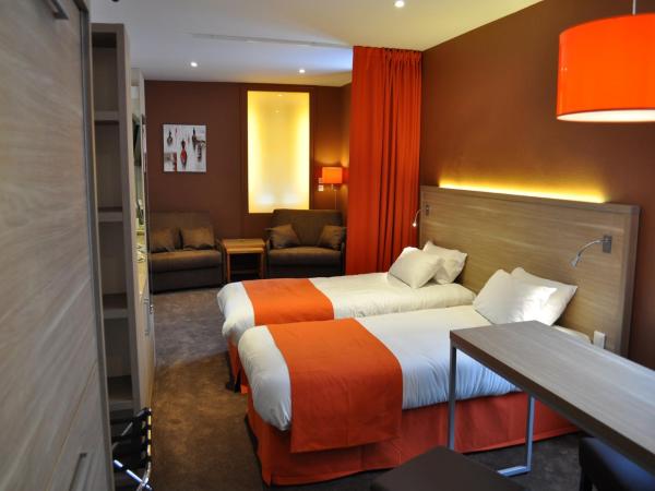 Logis Hôtel La Résidence, Cognac Centre : photo 6 de la chambre suite junior