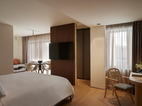 Dusit Suites Athens : photo 1 de la chambre suite - vue sur jardin