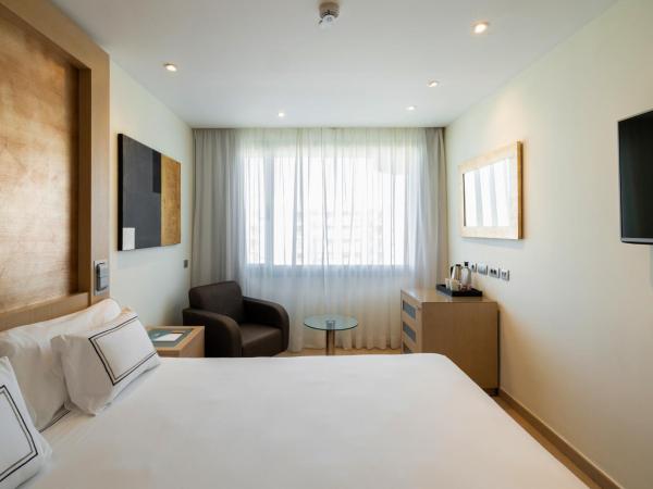 Melia Sevilla : photo 5 de la chambre chambre meliá