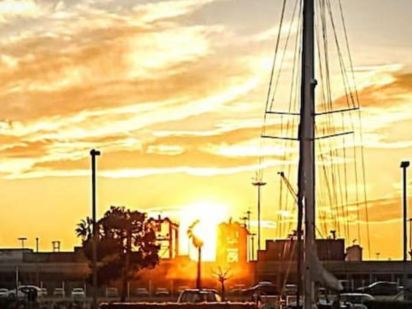 Excelente Velero Clásico en Valencia : photo 9 de la chambre mobile home