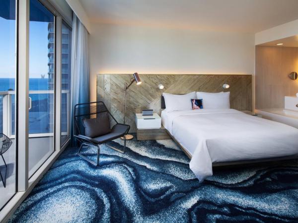 W Fort Lauderdale : photo 4 de la chambre wonderful residential suite, 2 bedrooms, 2 king beds, 1 sofa bed, partial ocean view, balcony