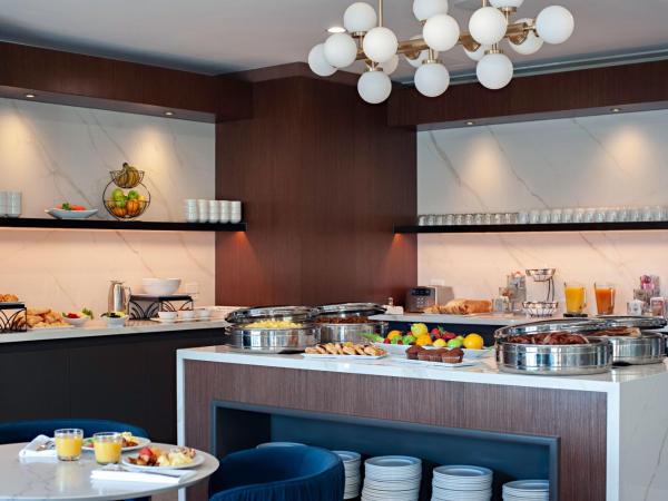 Delta Hotels by Marriott Victoria Ocean Pointe Resort : photo 5 de la chambre chambre lit king-size club