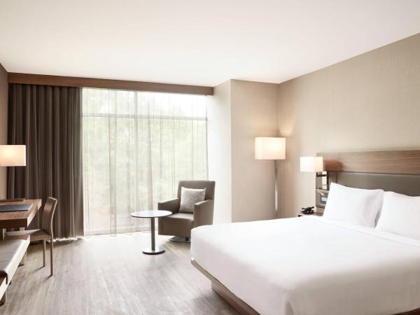 AC Hotel by Marriott Atlanta Perimeter : photo 1 de la chambre chambre lit king-size standard