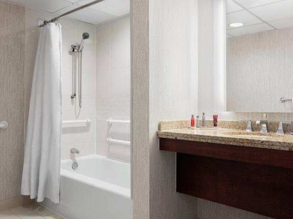 New Orleans Marriott : photo 5 de la chambre chambre lit king-size