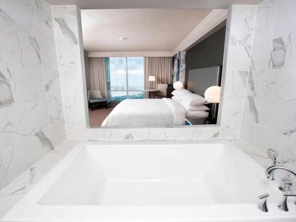 Niagara Falls Marriott on the Falls : photo 3 de la chambre chambre lit king-size premier - vue sur chutes
