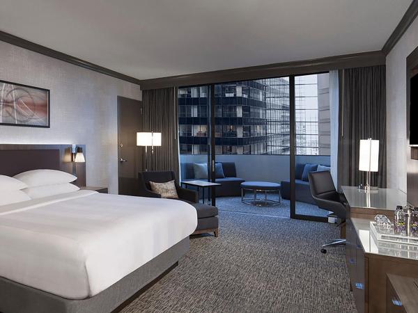 Dallas Marriott Downtown : photo 2 de la chambre chambre lit king-size