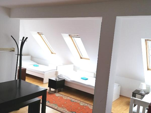 Favoriten-Rooms : photo 2 de la chambre chambre triple - vue sur ville