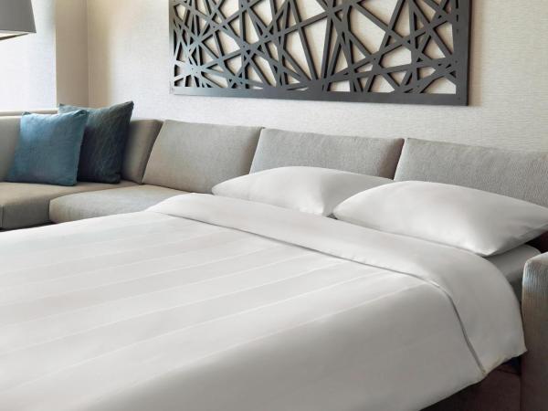 Atlanta Airport Marriott Gateway : photo 4 de la chambre suite exécutive 1 chambre avec 1 lit queen-size