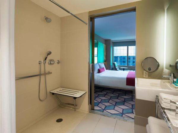 W New York - Times Square : photo 4 de la chambre chambre lit king-size wonderful - vue sur ville