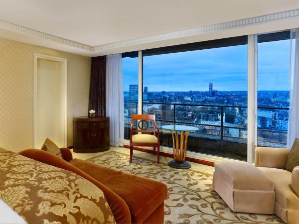 The Park Tower Knightsbridge, a Luxury Collection Hotel, London : photo 3 de la chambre suite lowndes penthouse 2 chambres - vue sur toits