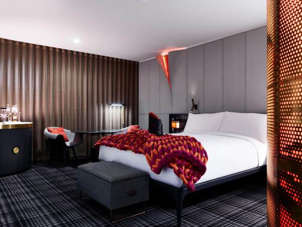 W Melbourne : photo 1 de la chambre chambre d'angle mega plus spacieuse (50 m²) - 1 lit king-size