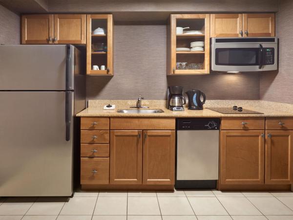 Residence Inn by Marriott London Canada : photo 1 de la chambre 1 bedroom 2 room suite, 2 queen, sofa bed