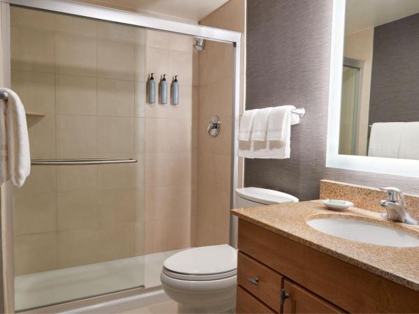 Residence Inn by Marriott London Canada : photo 5 de la chambre suite 2 pièces 1 chambre lit king-size avec canapé-lit