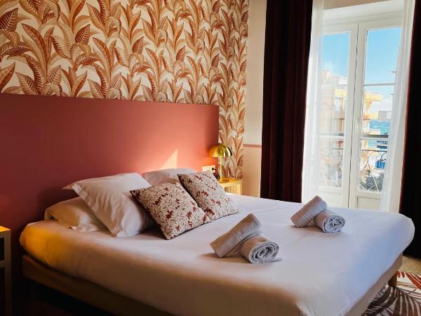 Hôtel De Londres : photo 3 de la chambre chambre double premium - côté jardin et côté mer