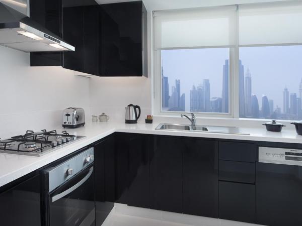 DAMAC Maison Canal Views : photo 5 de la chambre chambre de luxe - vue sur canal