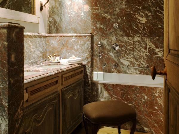 Relais Bourgondisch Cruyce, A Luxe Worldwide Hotel : photo 7 de la chambre chambre supérieure - vue sur canal